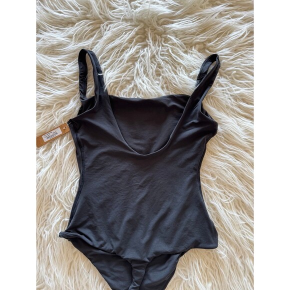 Skims Fits Everybody Square Neck Bodysuit Onyx Size XS - Picture 6 of 9